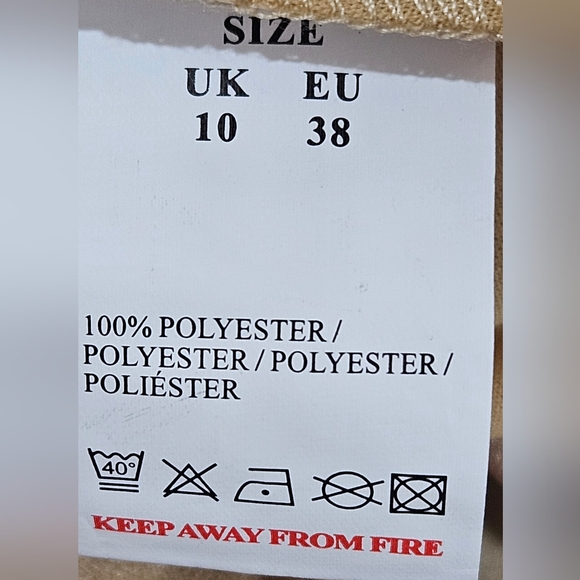 QED‎ London Satin Dalmation Flutter Sleeves Skater Dress in Champagne Size 6 NWT - Picture 7 of 8